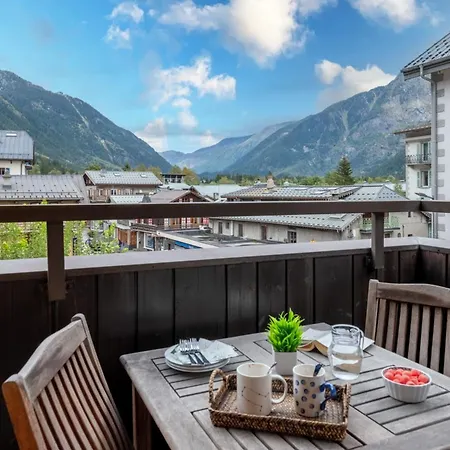 Apartament Charming With Mountain View *